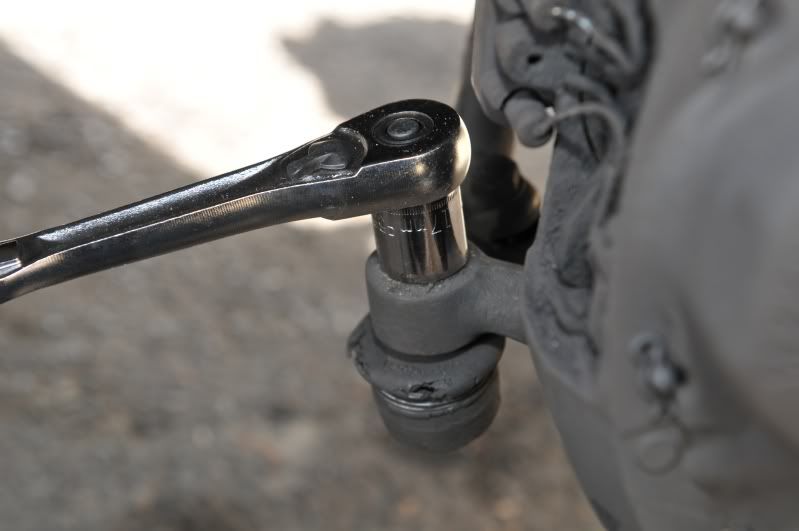 W123 Tie/Drag Rods and Idler Arm Rebuild DIY PeachParts MercedesBenz